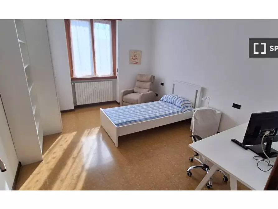 Immagine 1 di Camera condivisa in affitto  in Via Ulisse Salis a Milano
