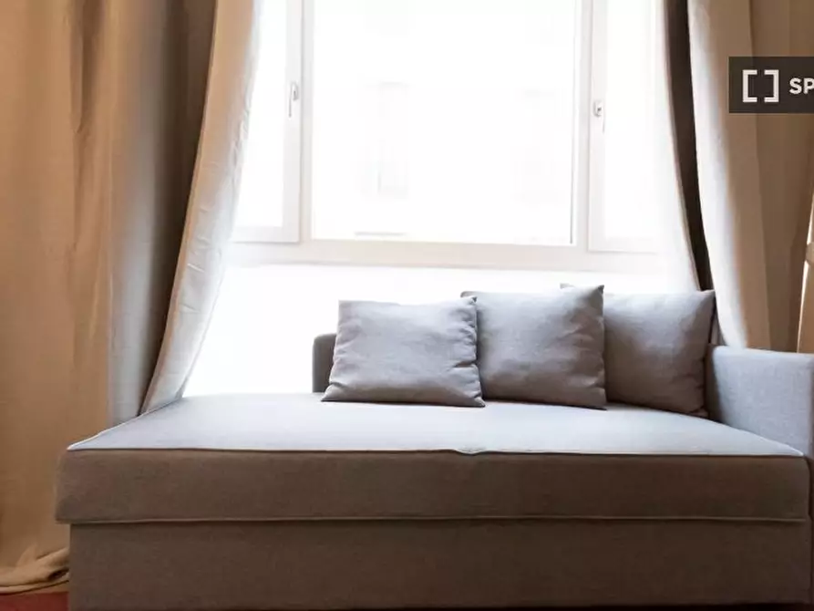 Immagine 11 di Appartamento in affitto  in Via Santa Maria Valle a Milano