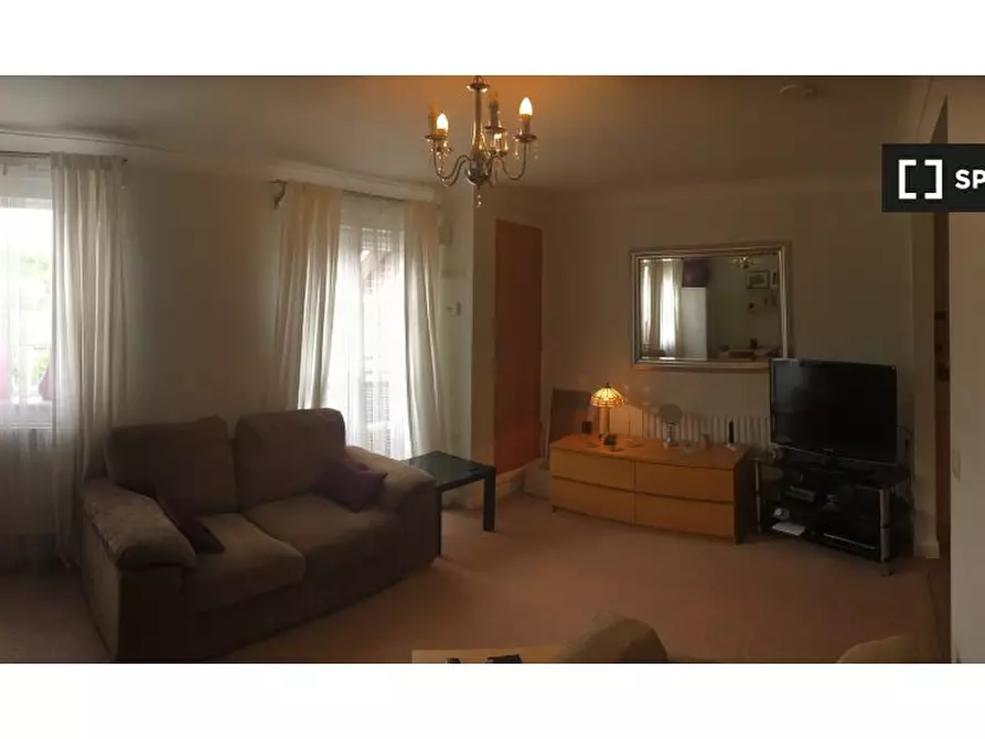 Immagine 2 di Camera condivisa in affitto  in Seven Stiles Court a Bromley