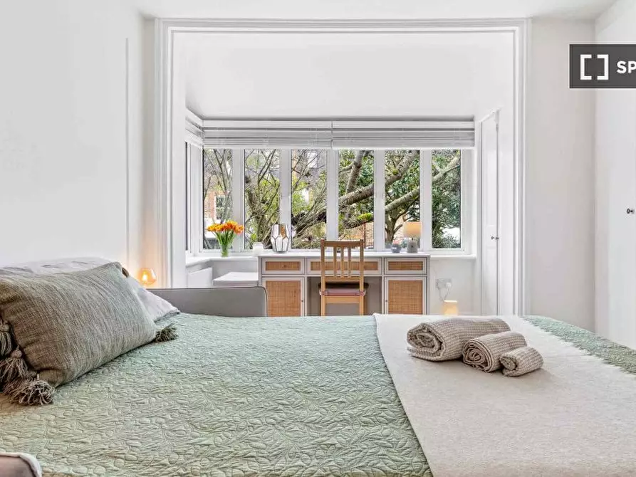 Immagine 11 di Appartamento in affitto  in Coniger Road a Hammersmith