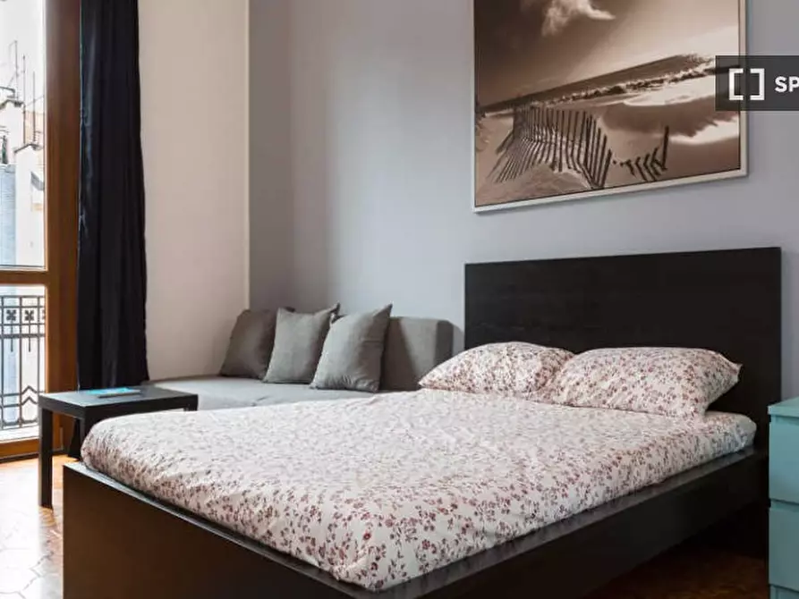 Immagine 1 di Camera condivisa in affitto  in Via Nicola Antonio Porpora a Milano