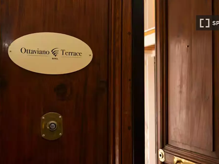 Immagine 14 di Appartamento in affitto  in Via degli Scipioni a Roma