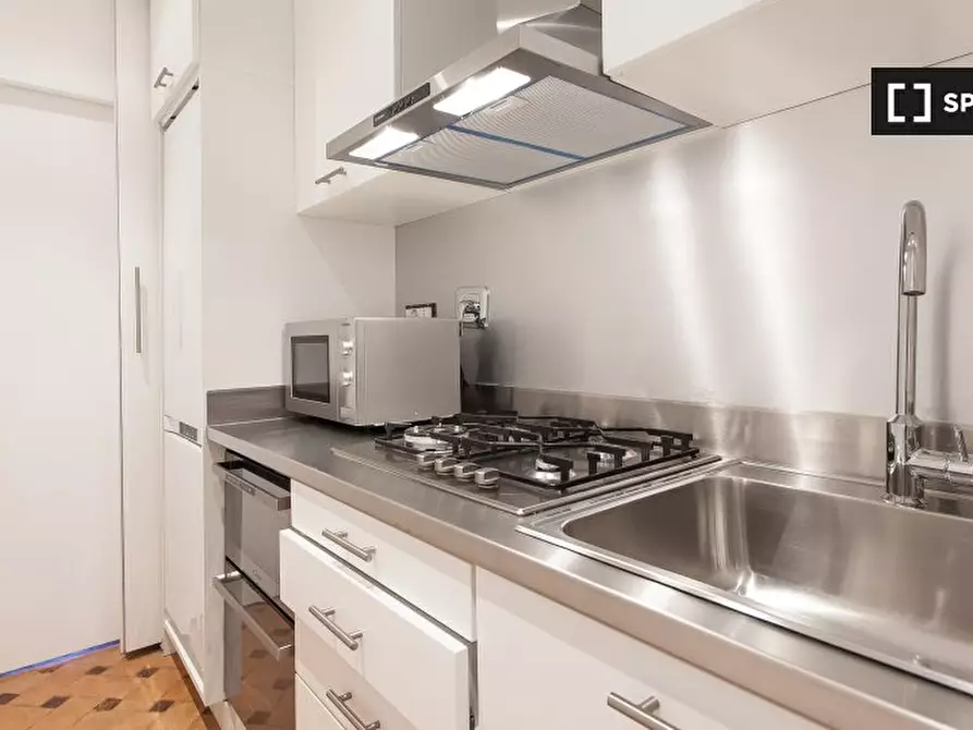 Immagine 16 di Appartamento in affitto  in Via della Scala a Roma