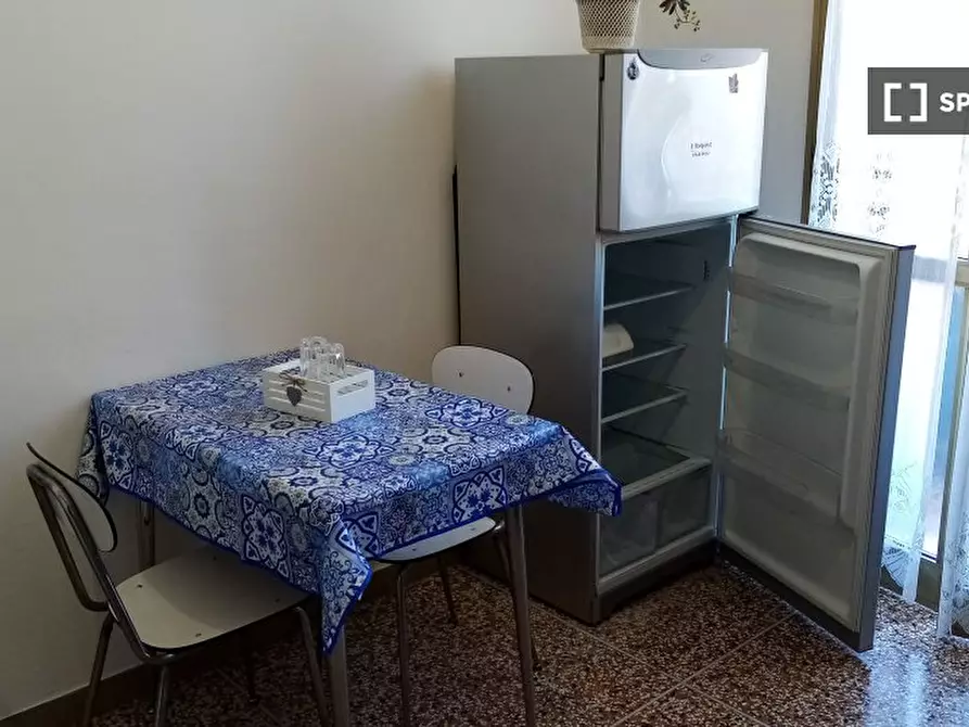 Immagine 7 di Appartamento in affitto  in Via Alfonso Torreggiani a Bologna