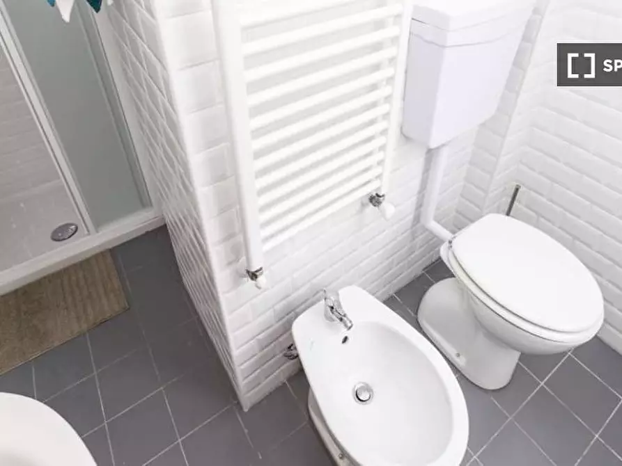 Immagine 10 di Camera condivisa in affitto  in Via Paolo Bassi a Milano