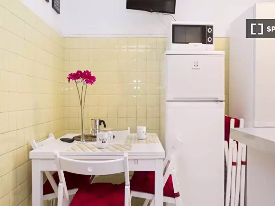 Immagine 13 di Camera condivisa in affitto  in Via Monte San Genesio a Milano