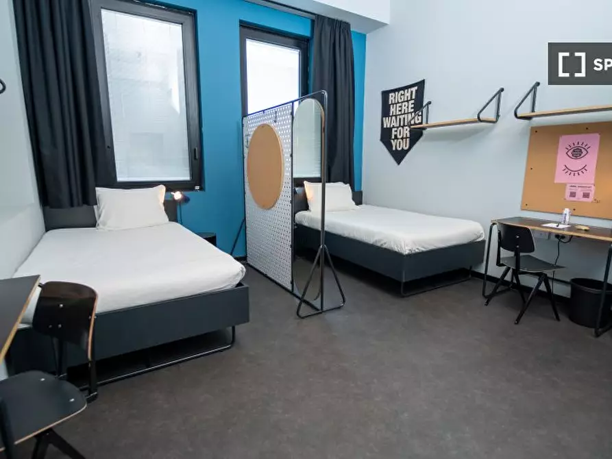 Immagine 2 di Camera condivisa in affitto  in Via Aristotile Fioravanti a Bologna