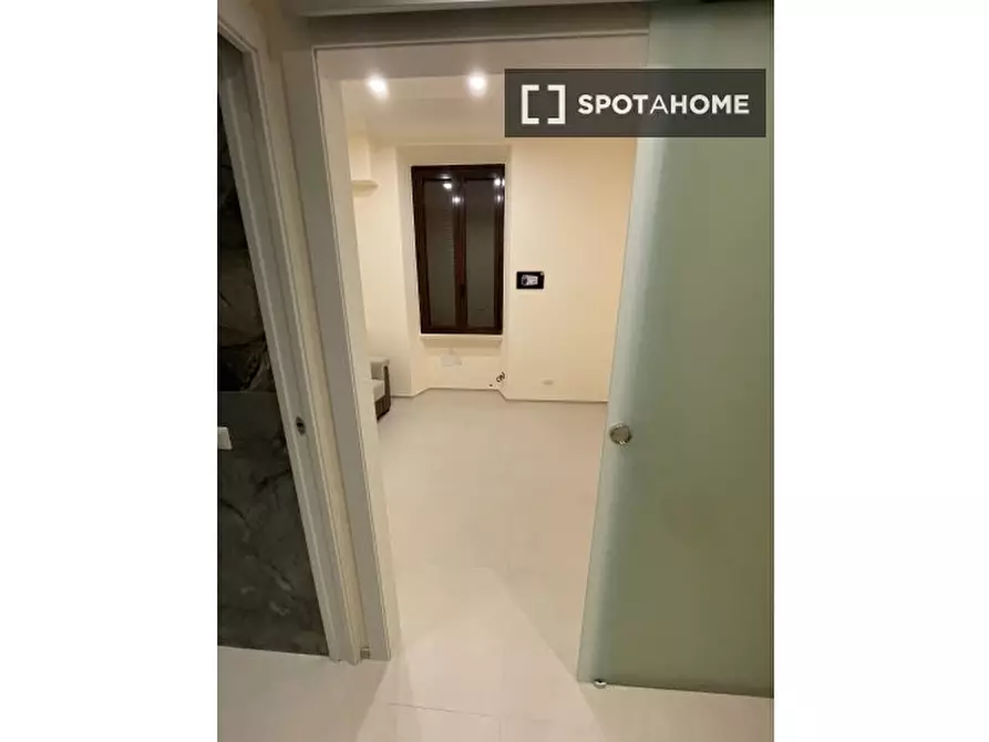 Immagine 9 di Ufficio in affitto  in V.le Zara a Milano