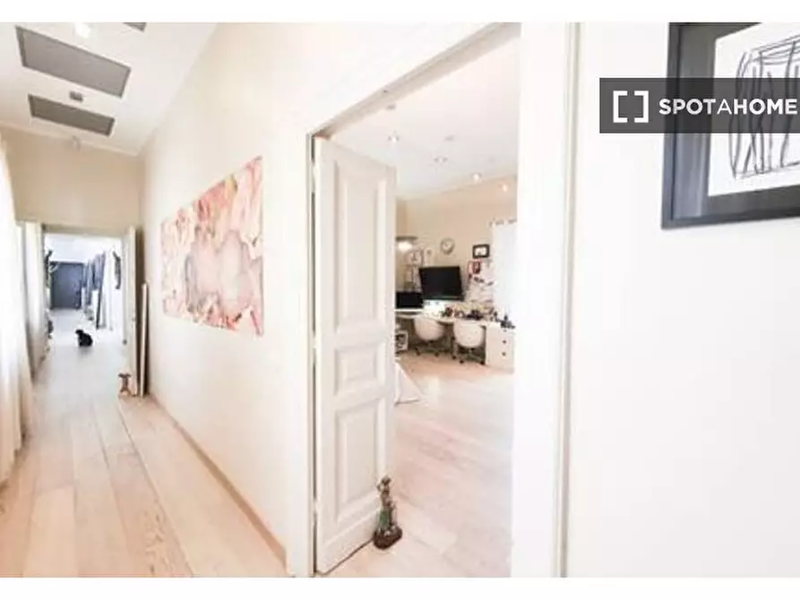 Immagine 16 di Appartamento in affitto  in Via Merulana a Roma