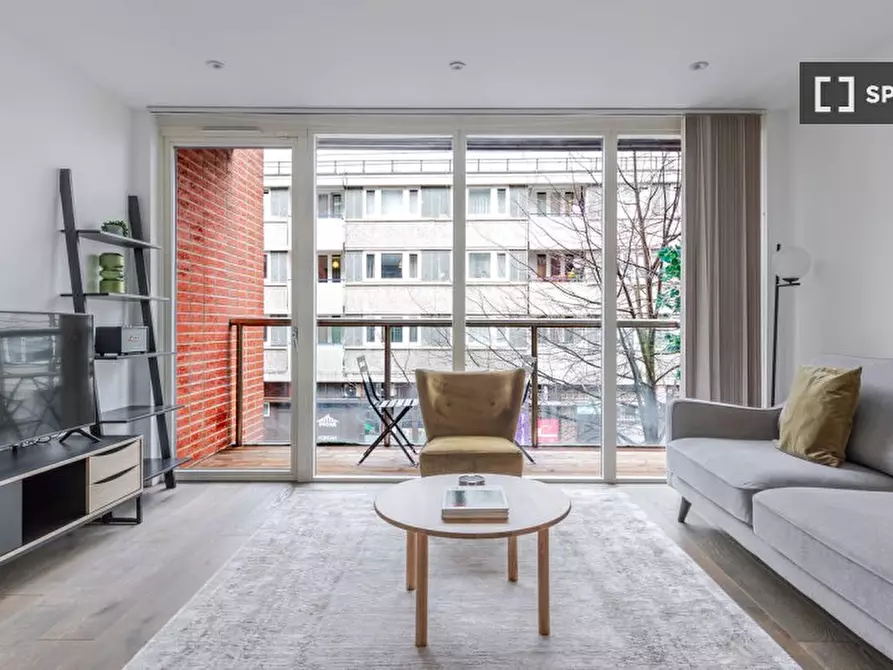 Immagine 4 di Appartamento in affitto  in Central St a Islington