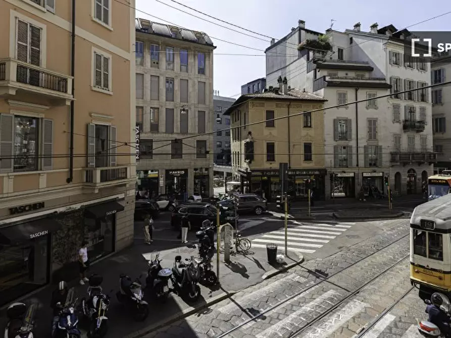 Immagine 8 di Appartamento in affitto  in Via Meravigli a Milano
