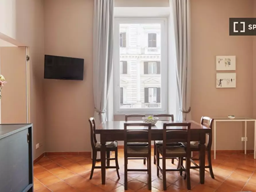 Immagine 1 di Appartamento in affitto  in Via Cavour a Roma