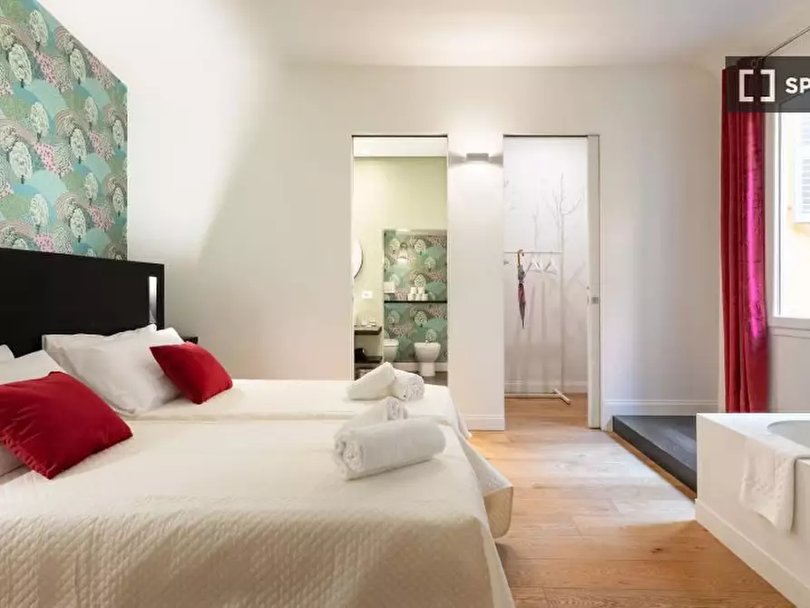 Immagine 13 di Appartamento in affitto  in Via de' Tornabuoni a Firenze