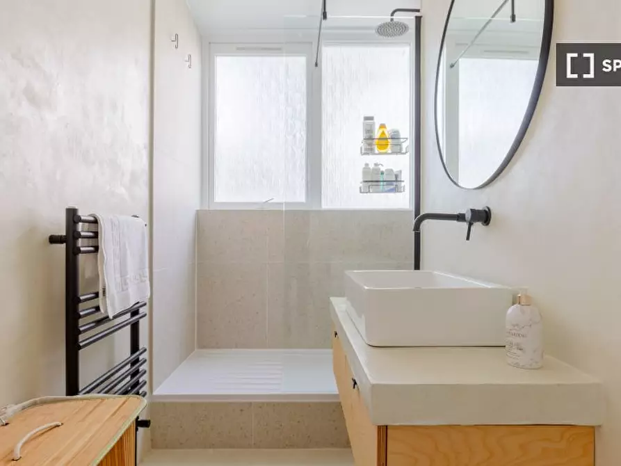 Immagine 5 di Appartamento in affitto  in Crondall Ct a Islington