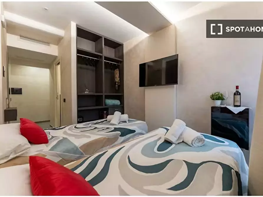 Immagine 6 di Camera condivisa in affitto  in Via Faenza a Firenze