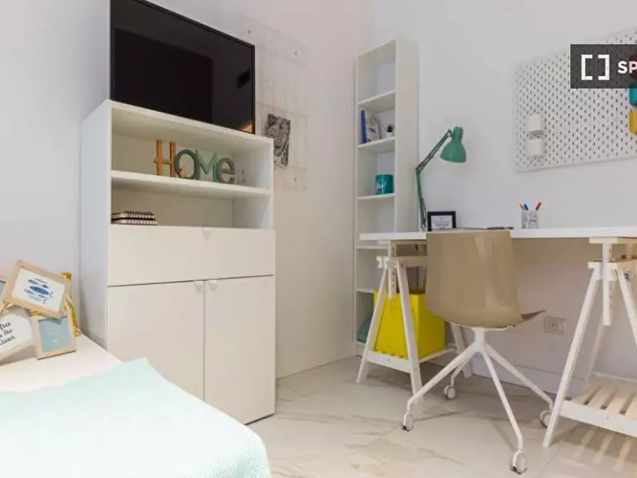 Immagine 4 di Camera condivisa in affitto  in Viale Bligny a Milano