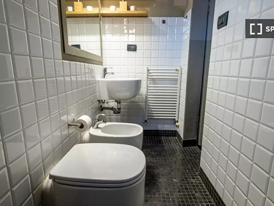 Immagine 10 di Ufficio in affitto  in Via Porrettana a Bologna