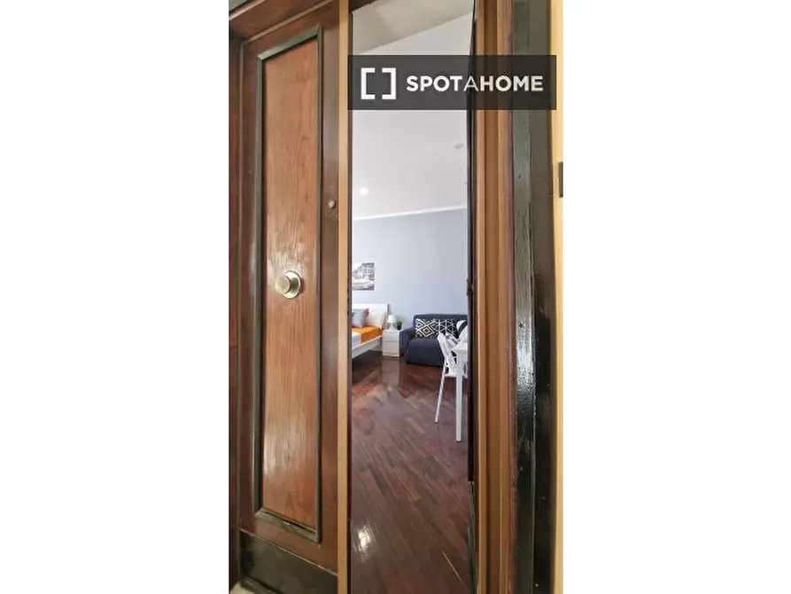 Immagine 7 di Camera condivisa in affitto  in Via Paolo Paruta a Roma