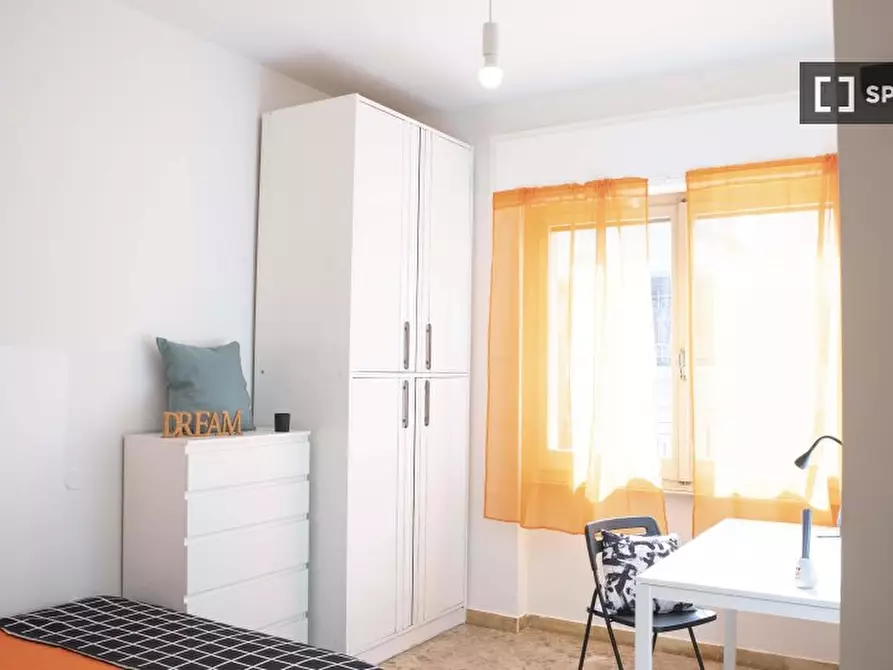 Immagine 7 di Camera condivisa in affitto  in Via Ariosto n a Cagliari