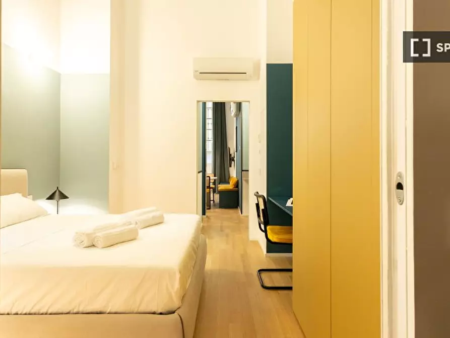 Immagine 8 di Ufficio in affitto  in Via Borromei a Milano