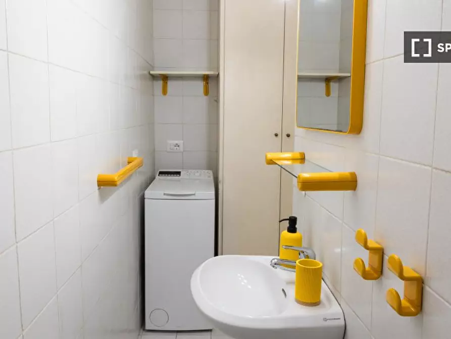 Immagine 14 di Appartamento in affitto  in Via Alessandria a Roma