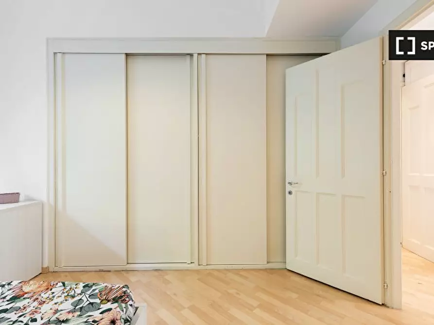 Immagine 6 di Camera condivisa in affitto  in Via Andrea Costa a Milano