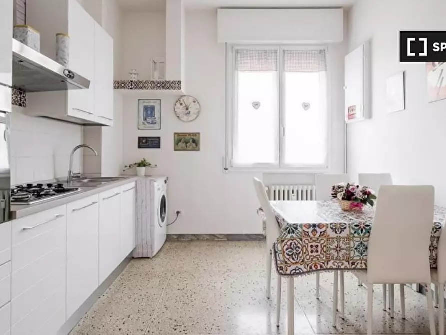 Immagine 5 di Camera condivisa in affitto  in Via Giuseppe Dagnini a Bologna