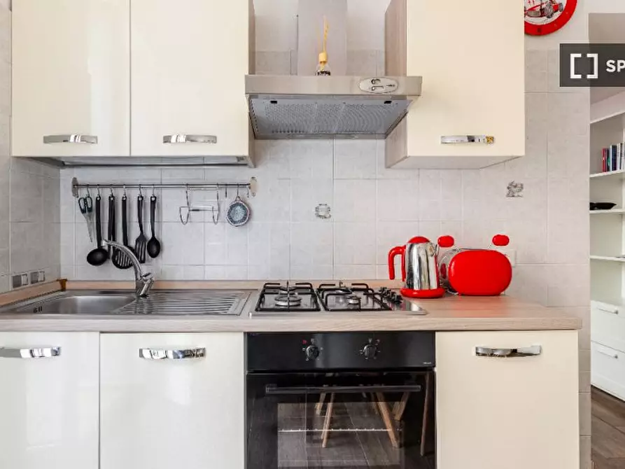 Immagine 3 di Appartamento in affitto  in Via delle Lobelie a Roma