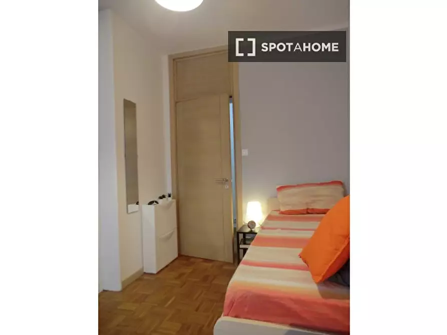 Immagine 7 di Camera condivisa in affitto  in Via Pio X a Padova