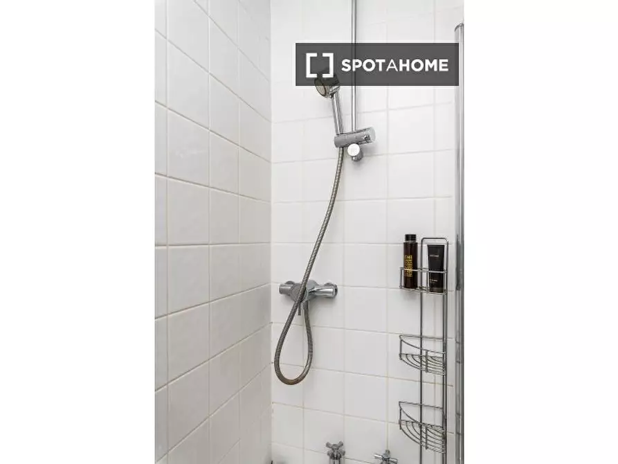 Immagine 18 di Appartamento in affitto  in flat a Hackney