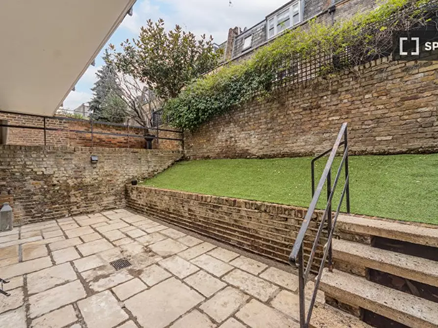 Immagine 9 di Appartamento in affitto  in Nevern Pl a Kensington