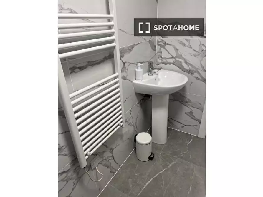 Immagine 7 di Appartamento in affitto  in Agamemnon Rd a Camden Town