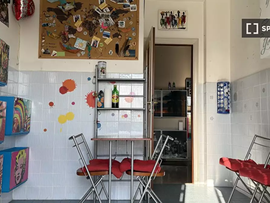 Immagine 10 di Camera condivisa in affitto  in Via Ugo Pesci a Roma