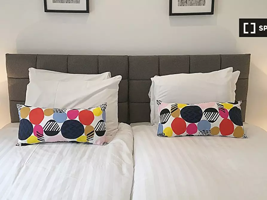 Immagine 11 di Appartamento in affitto  in Bourlet Cl a Paddington