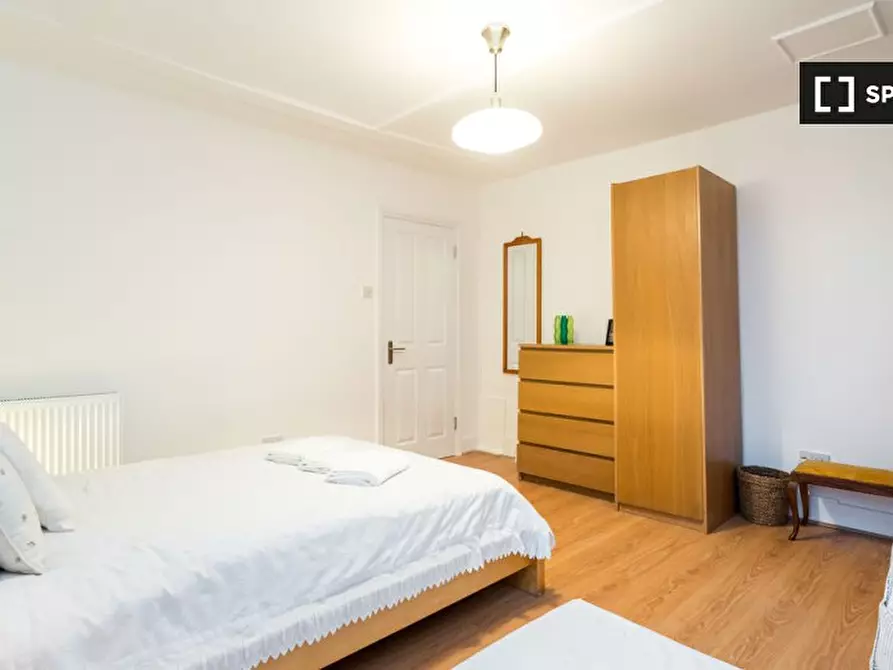 Immagine 14 di Appartamento in affitto  in C Ommaney Rd a Lewisham