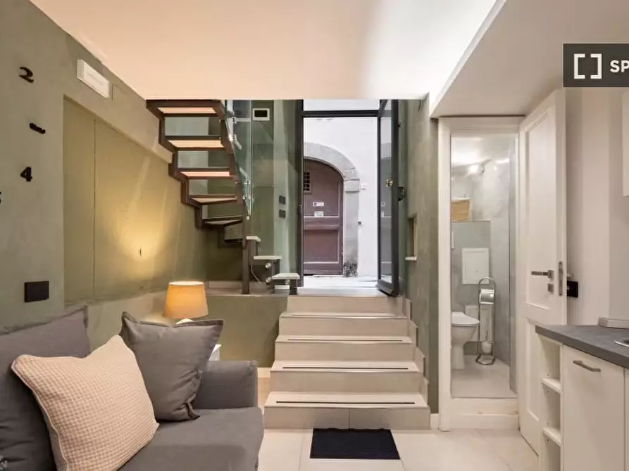 Immagine 17 di Appartamento in affitto  in Via della Vigna Vecchia a Firenze