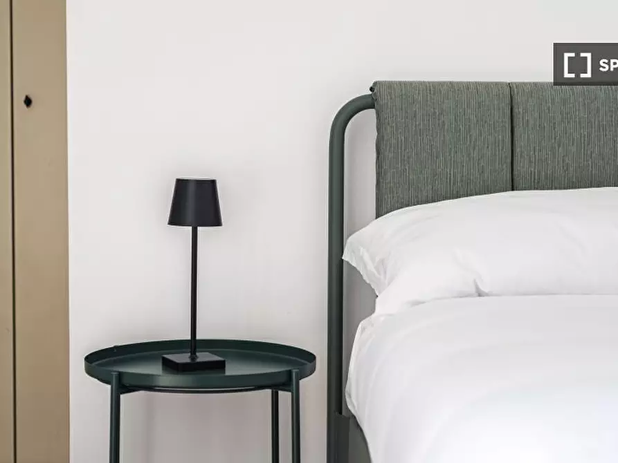 Immagine 15 di Appartamento in affitto  in Via Domenico Fontana a Napoli