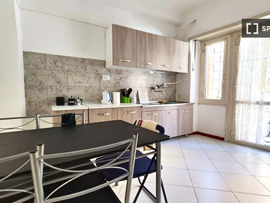 Immagine 16 di Camera condivisa in affitto  in Viale Tirreno, 00141 Roma RM, Italy a Roma