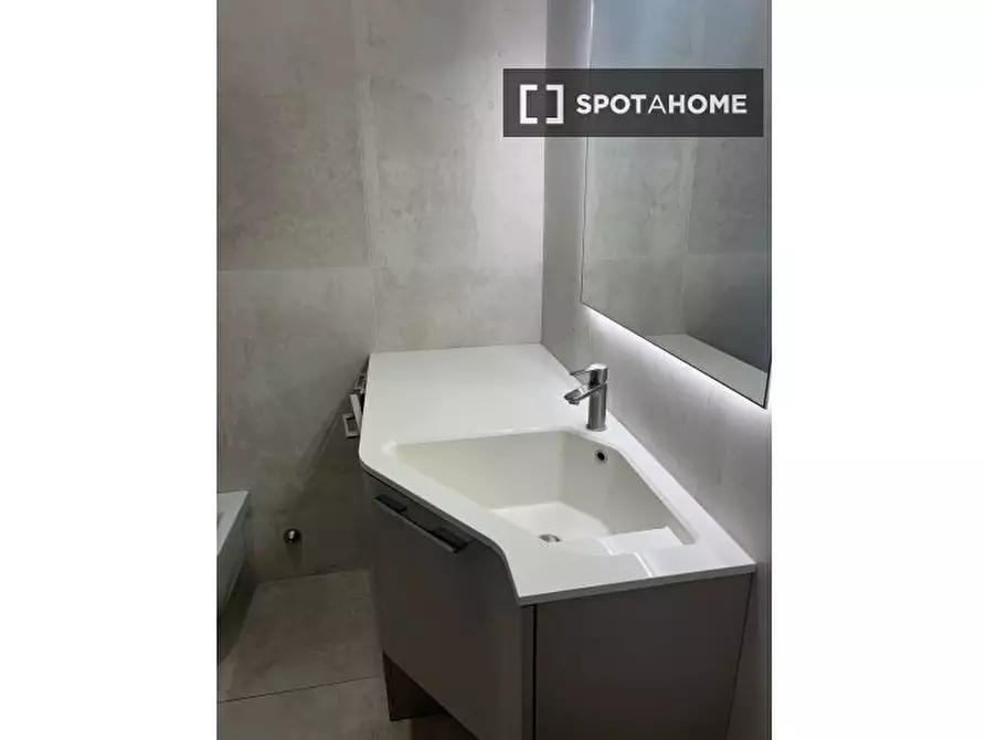 Immagine 3 di Ufficio in affitto  in Via Cilicia a Roma