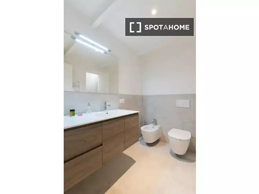 Immagine 3 di Appartamento in affitto  in Via dell'Albero a Firenze