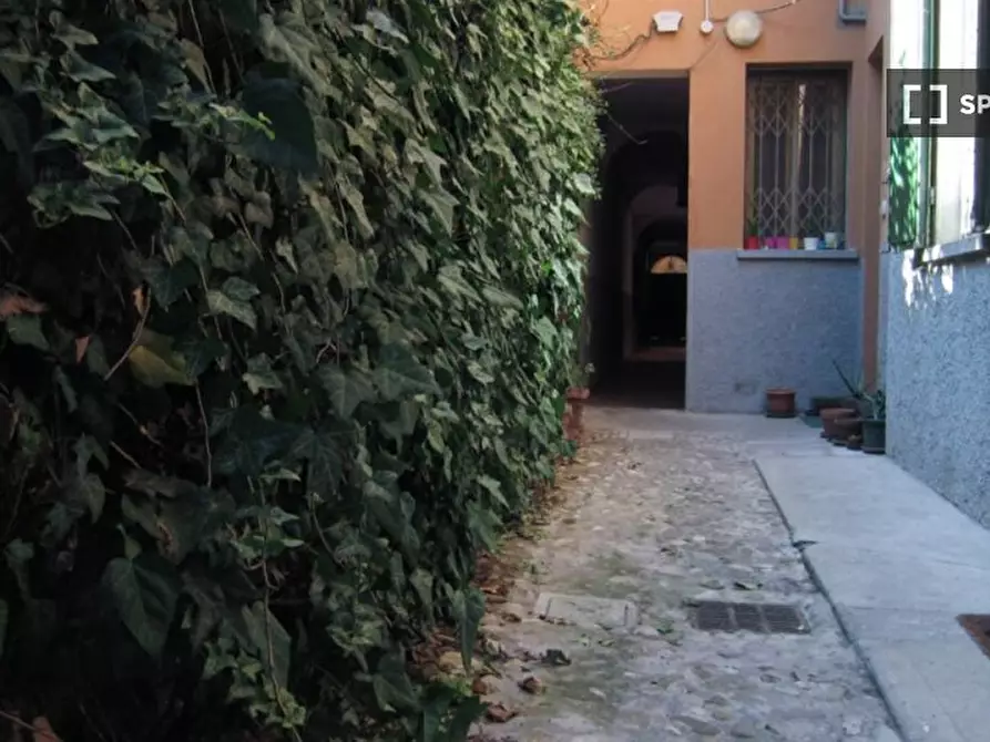 Immagine 7 di Ufficio in affitto  in Via Broccaindosso a Bologna