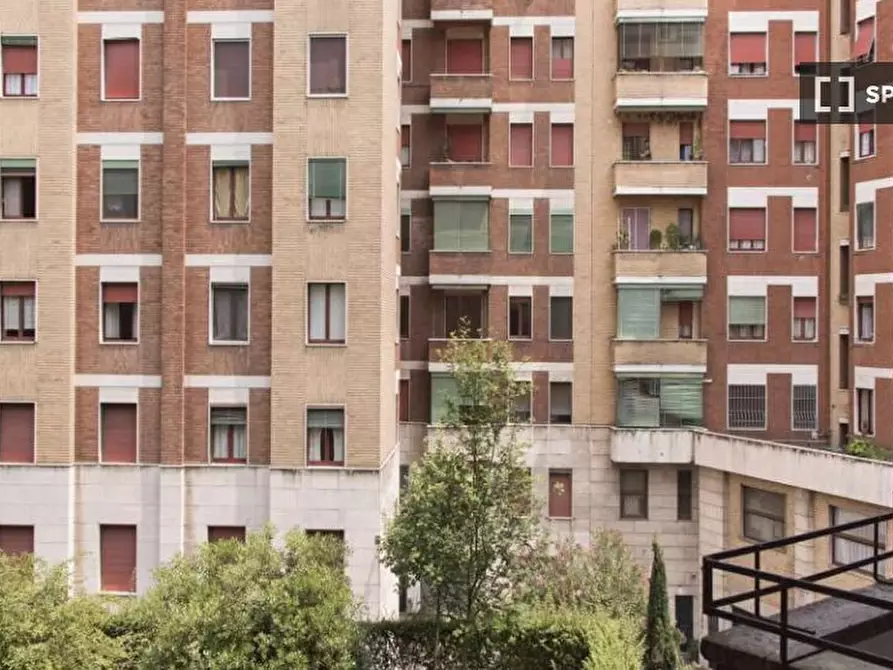 Immagine 18 di Camera condivisa in affitto  in Via Salvatore Barzilai a Milano