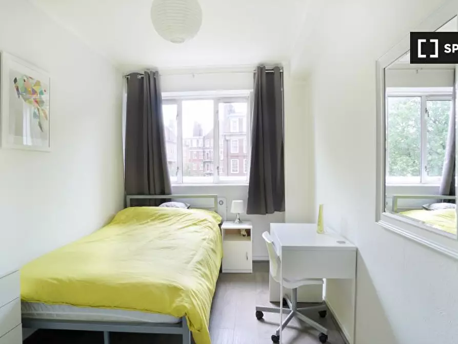 Immagine 9 di Camera condivisa in affitto  in Ansell House, Adelina Grove, London a Poplar