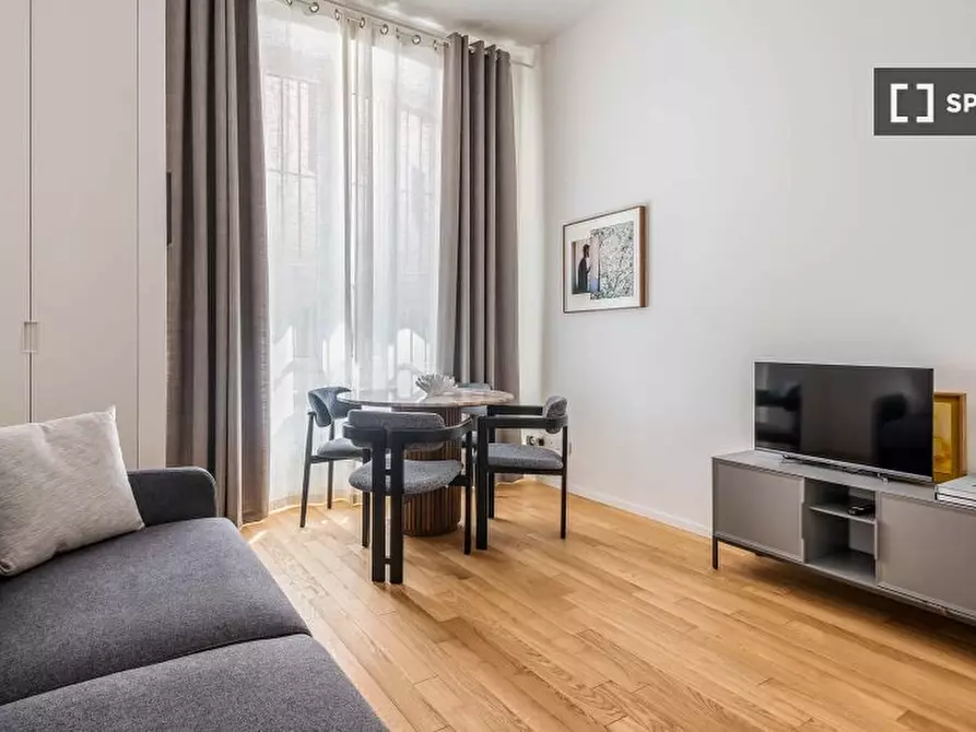 Immagine 12 di Ufficio in affitto  in Via Carlo Farini a Milano