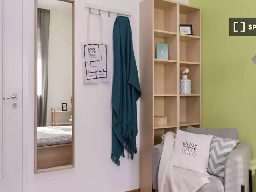 Immagine 4 di Camera condivisa in affitto  in Via dei Pioppi Milan a Buccinasco