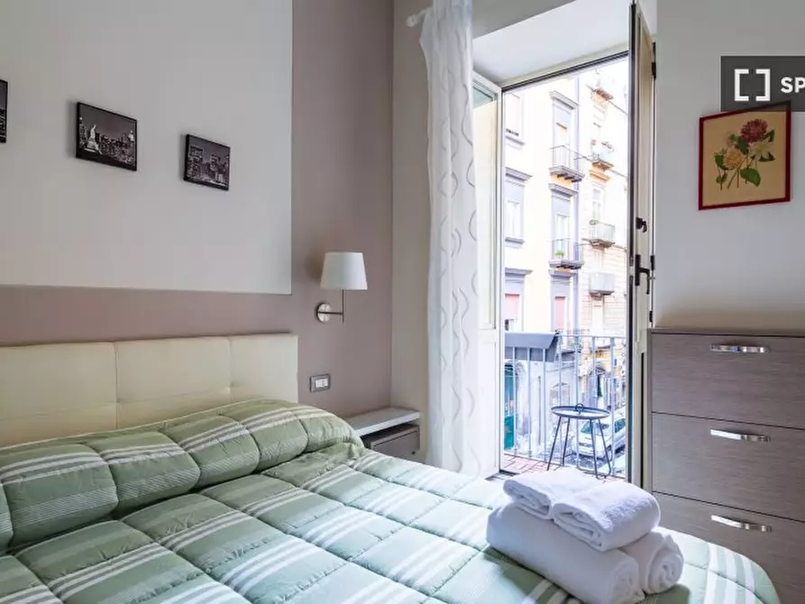 Immagine 19 di Appartamento in affitto  in Vico Santa Maria del Pozzo a Napoli