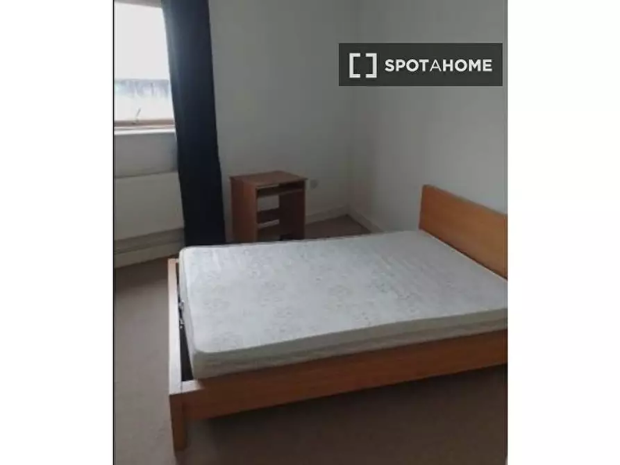 Immagine 5 di Appartamento in affitto  in Shakespeare Road a Brent