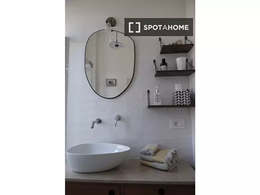 Immagine 5 di Appartamento in affitto  in Via Pausania a Roma