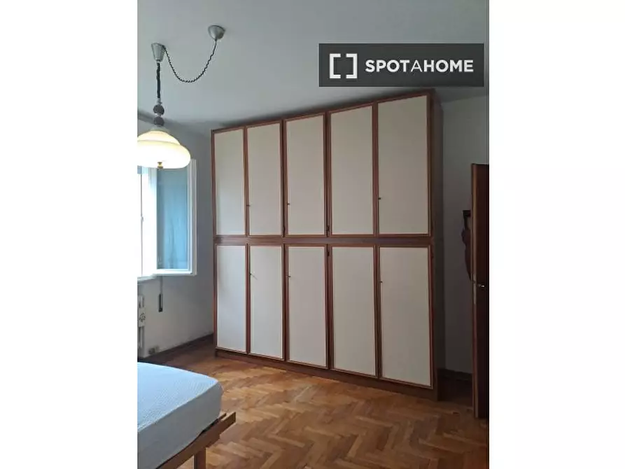 Immagine 3 di Camera condivisa in affitto  in Via Zara a Padova