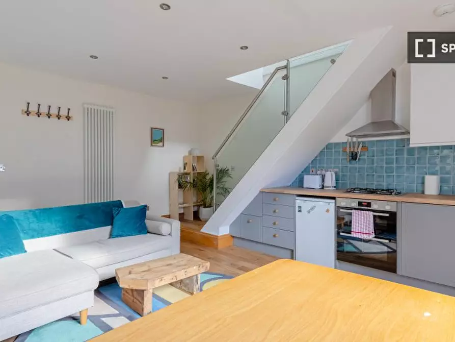 Immagine 9 di Appartamento in affitto  in Hollydale Rd a Camberwell